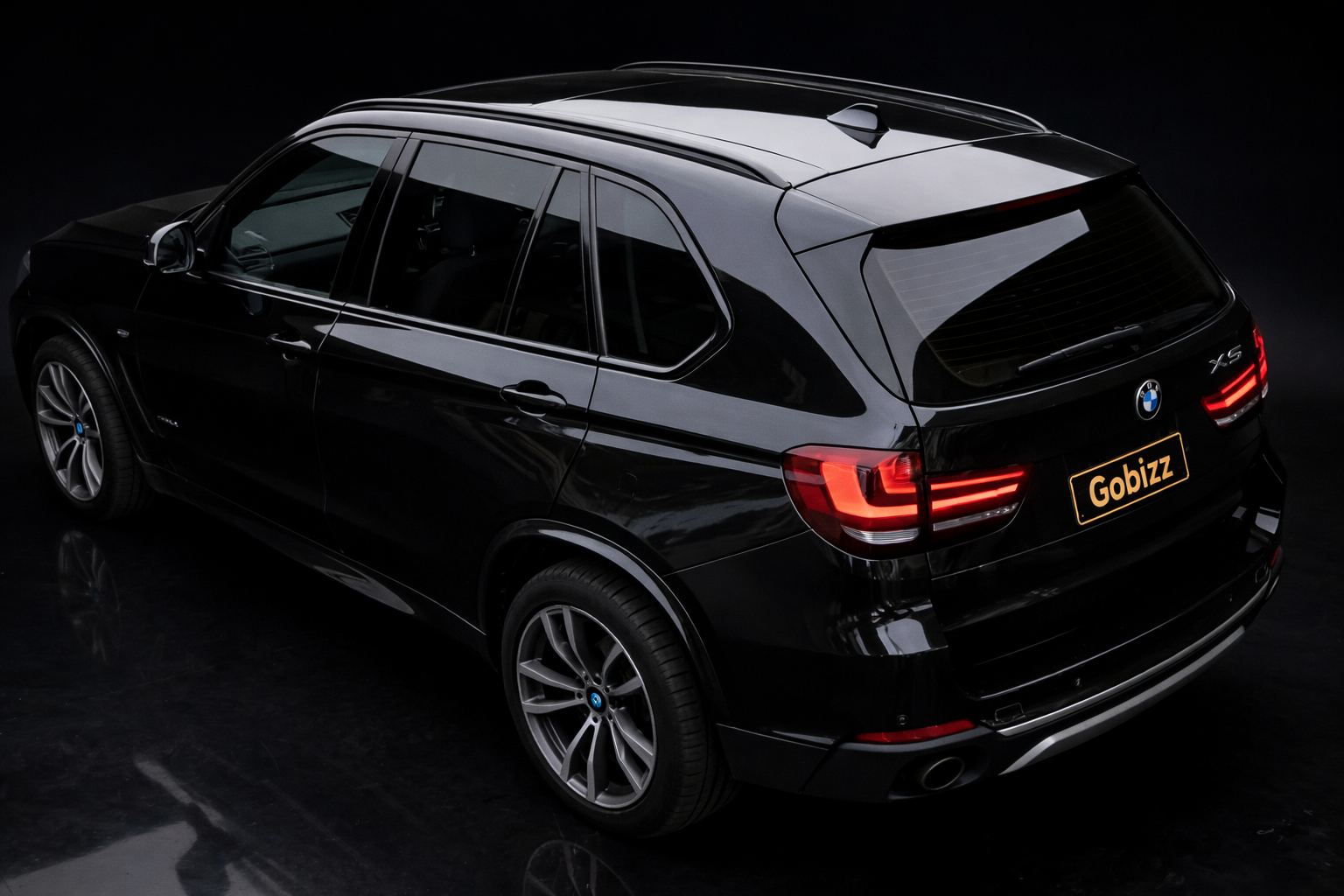 BMW X5 F15 - Back View Studio Shooting - Gobizz Luxury Car Rental Bangkok
